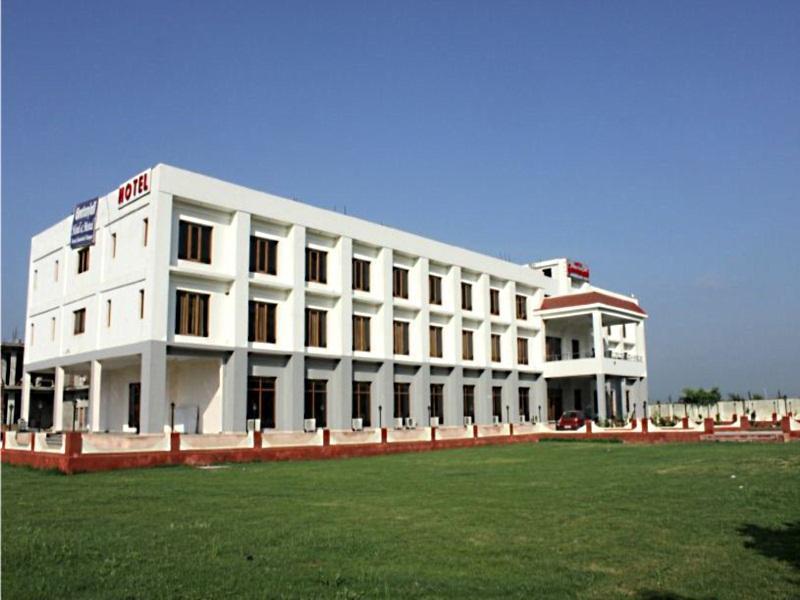 Geetanjali Hotel & Motel Bharatpur Bagian luar foto